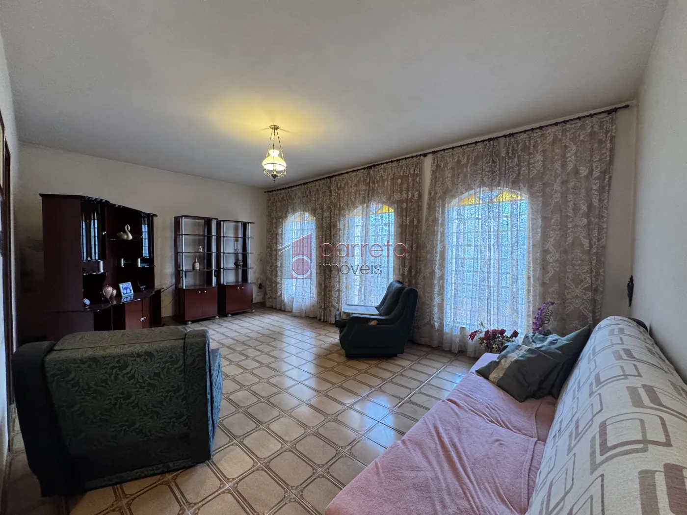 CASA TÉRREA À VENDA – 02 QUARTOS – JUNDIAÍ/SP
