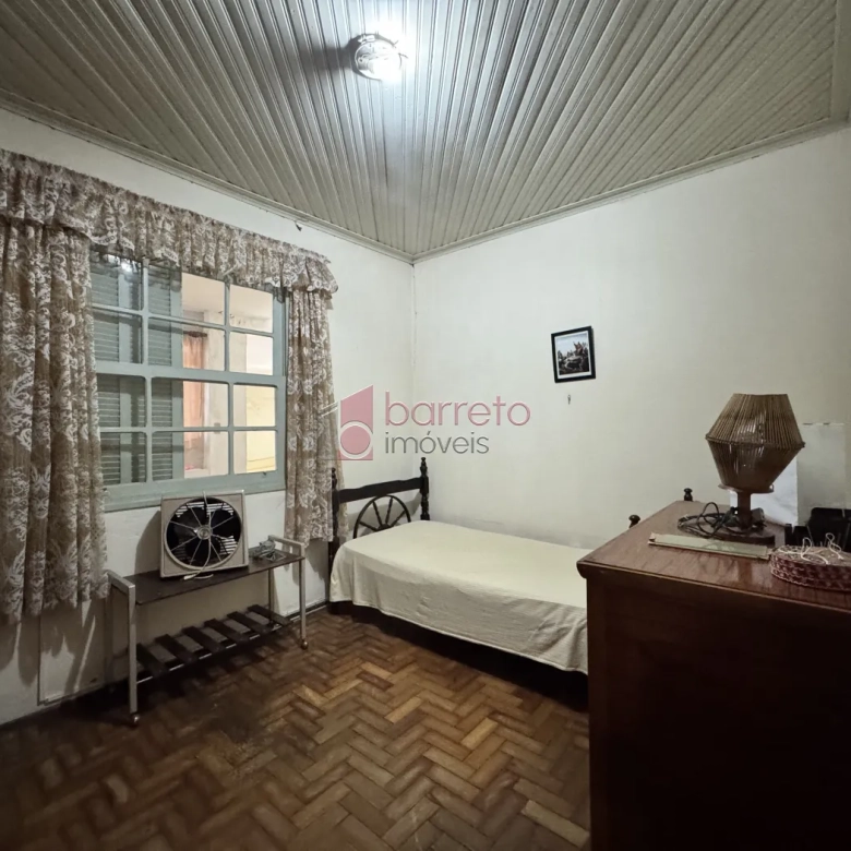 CASA TÉRREA À VENDA – 02 QUARTOS – JUNDIAÍ/SP
