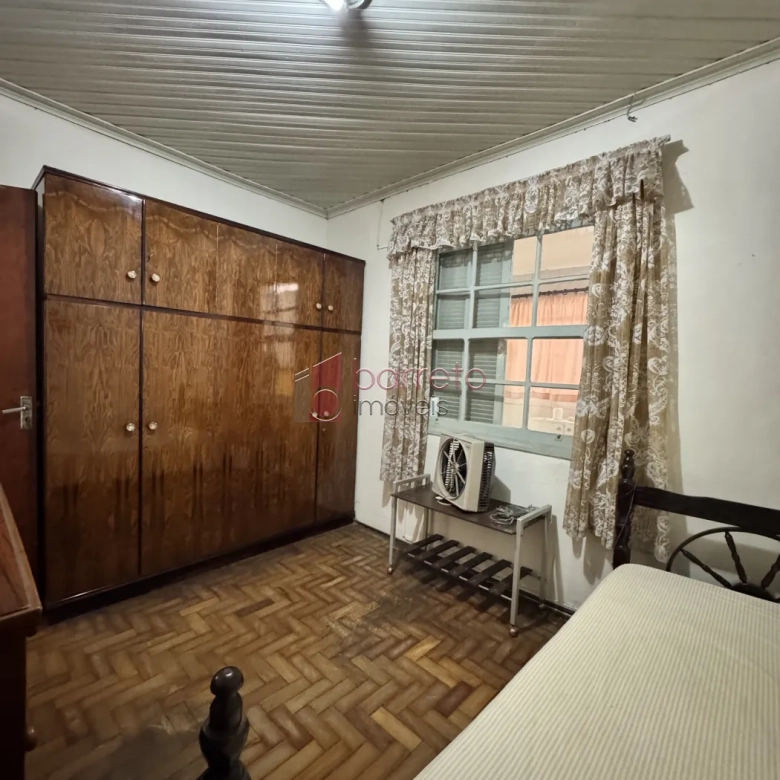 CASA TÉRREA À VENDA – 02 QUARTOS – JUNDIAÍ/SP
