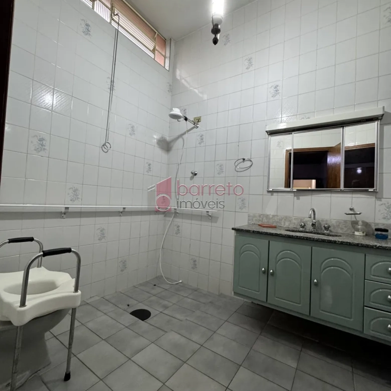 CASA TÉRREA À VENDA – 02 QUARTOS – JUNDIAÍ/SP