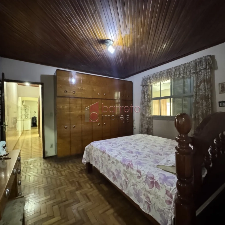 CASA TÉRREA À VENDA – 02 QUARTOS – JUNDIAÍ/SP