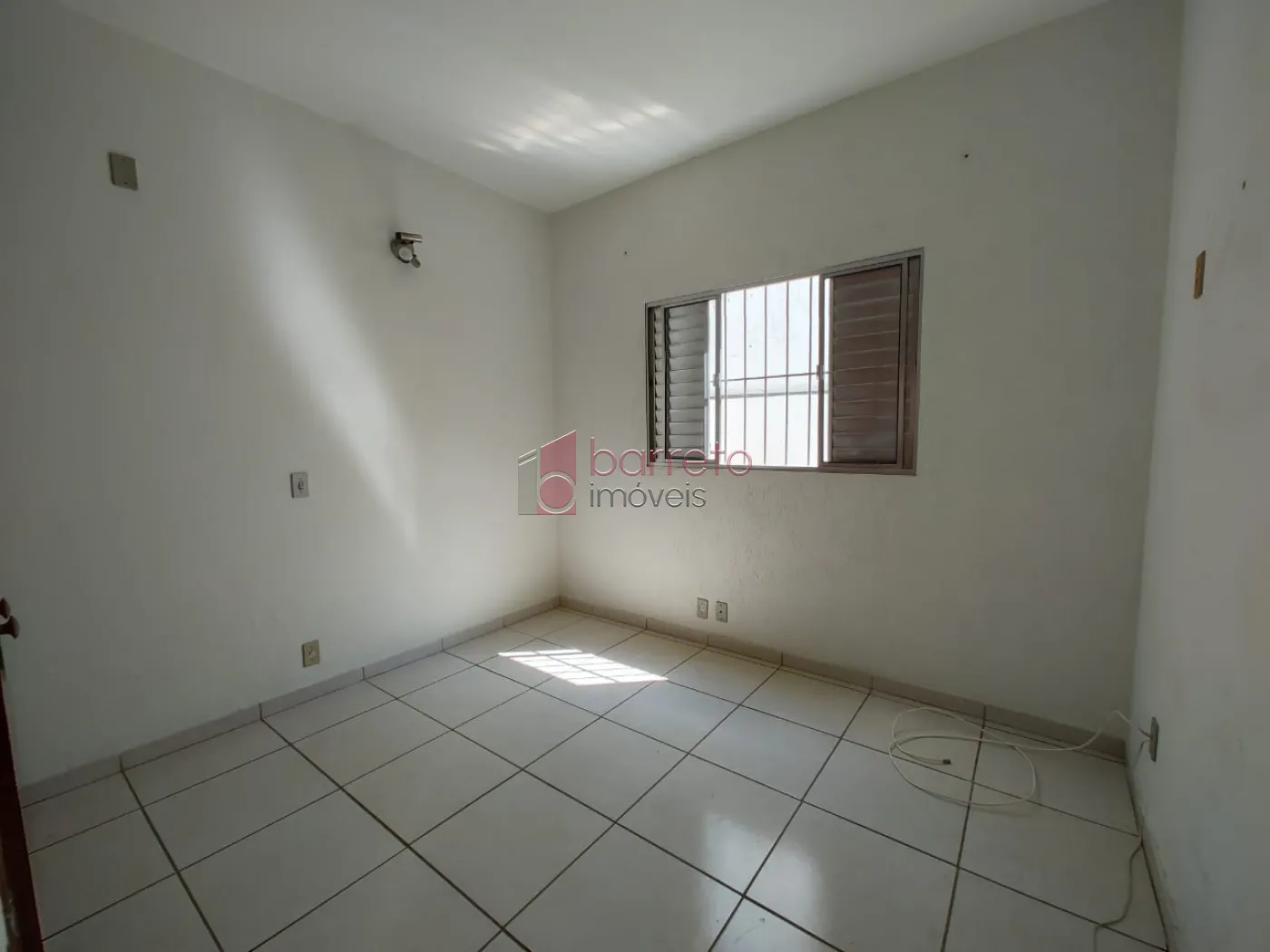 CASA TÉRREA A VENDA NO JARDIM MORUMBI – JUNDIAÍ/SP