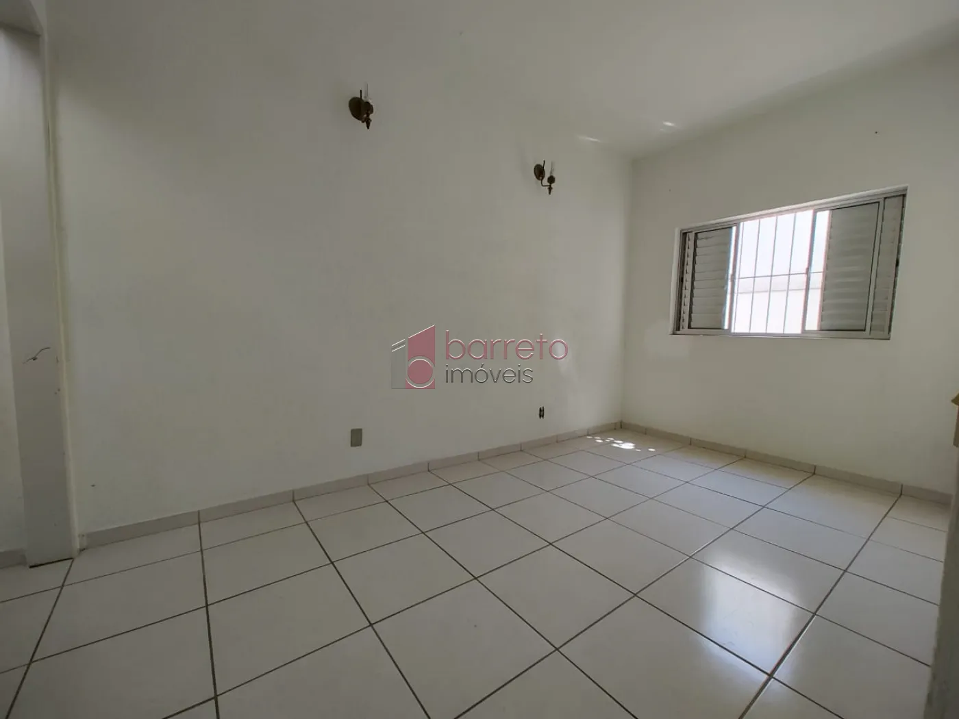 CASA TÉRREA A VENDA NO JARDIM MORUMBI – JUNDIAÍ/SP