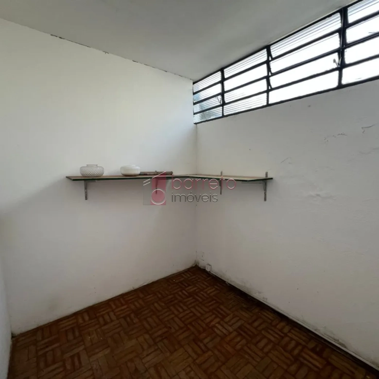 CASA TÉRREA RESIDENCIAL E COMERCIAL PARA VENDA NO BAIRRO VIANELO – JUNDIAÍ/SP