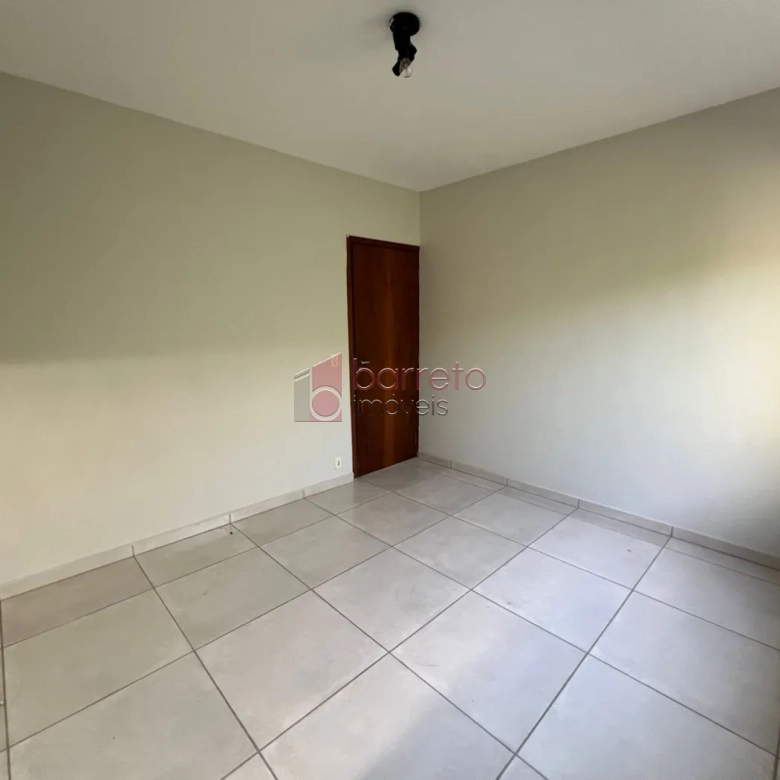 CASA TÉRREA RESIDENCIAL E COMERCIAL PARA VENDA NO BAIRRO VIANELO – JUNDIAÍ/SP