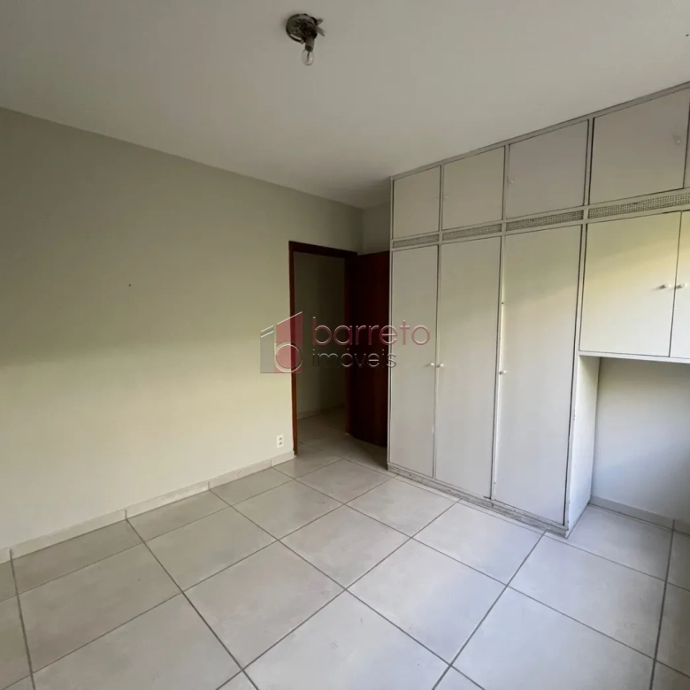 CASA TÉRREA RESIDENCIAL E COMERCIAL PARA VENDA NO BAIRRO VIANELO – JUNDIAÍ/SP