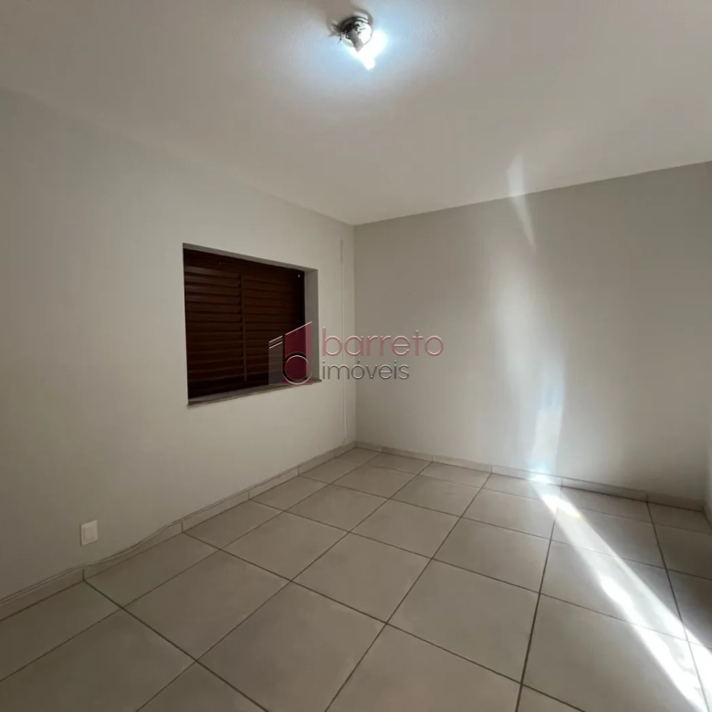CASA TÉRREA RESIDENCIAL E COMERCIAL PARA VENDA NO BAIRRO VIANELO – JUNDIAÍ/SP