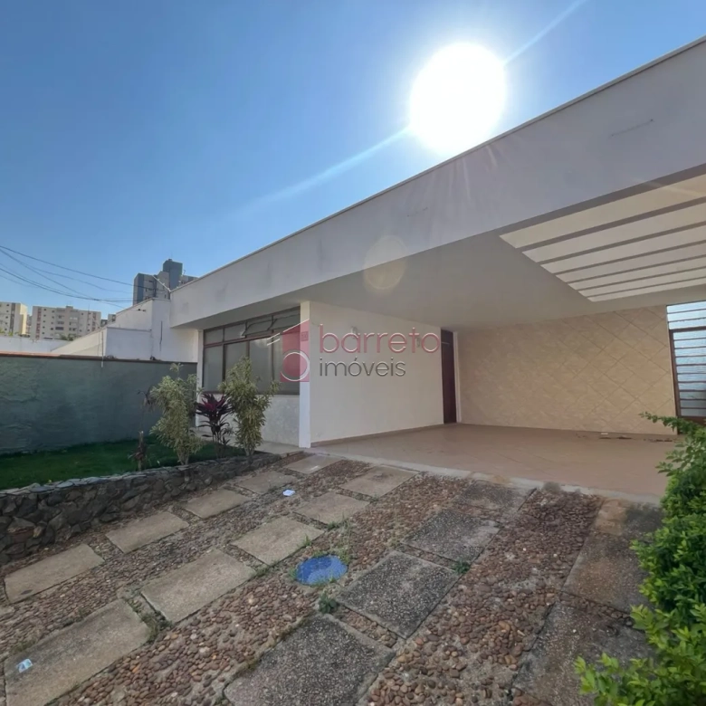 CASA TÉRREA RESIDENCIAL E COMERCIAL PARA VENDA NO BAIRRO VIANELO – JUNDIAÍ/SP