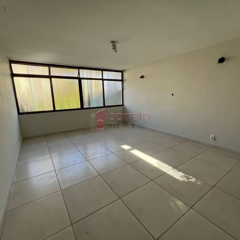 CASA TÉRREA RESIDENCIAL E COMERCIAL PARA VENDA NO BAIRRO VIANELO – JUNDIAÍ/SP