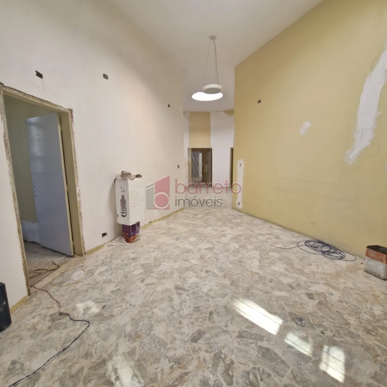 CASA COMERCIAL PARA LOCAÇÃO NO ANHANGABAÚ – JUNDIAÍ/SP