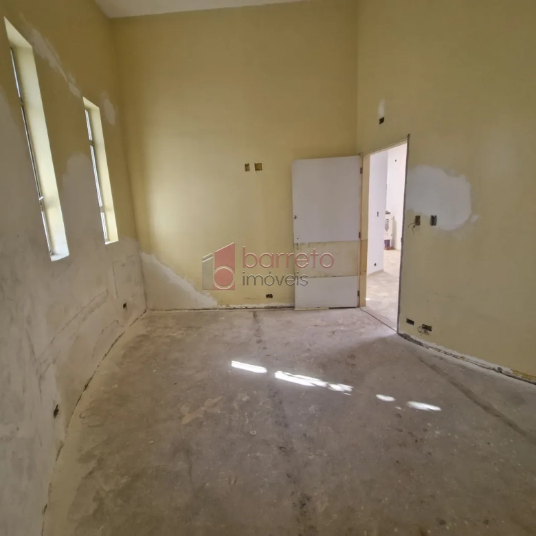 CASA COMERCIAL PARA LOCAÇÃO NO ANHANGABAÚ – JUNDIAÍ/SP