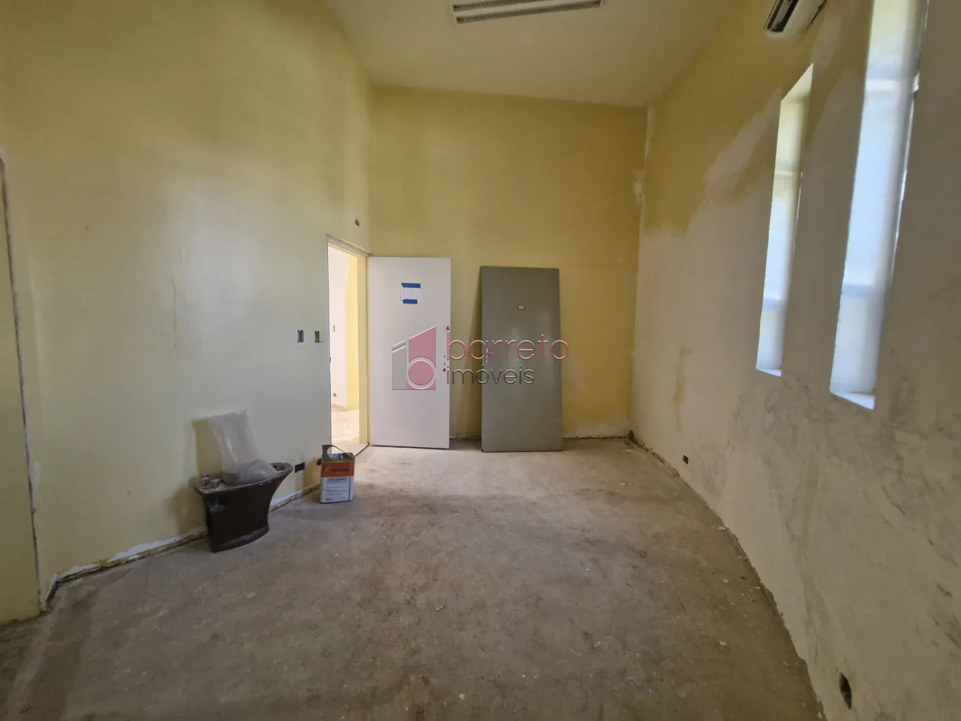 CASA COMERCIAL PARA LOCAÇÃO NO ANHANGABAÚ – JUNDIAÍ/SP