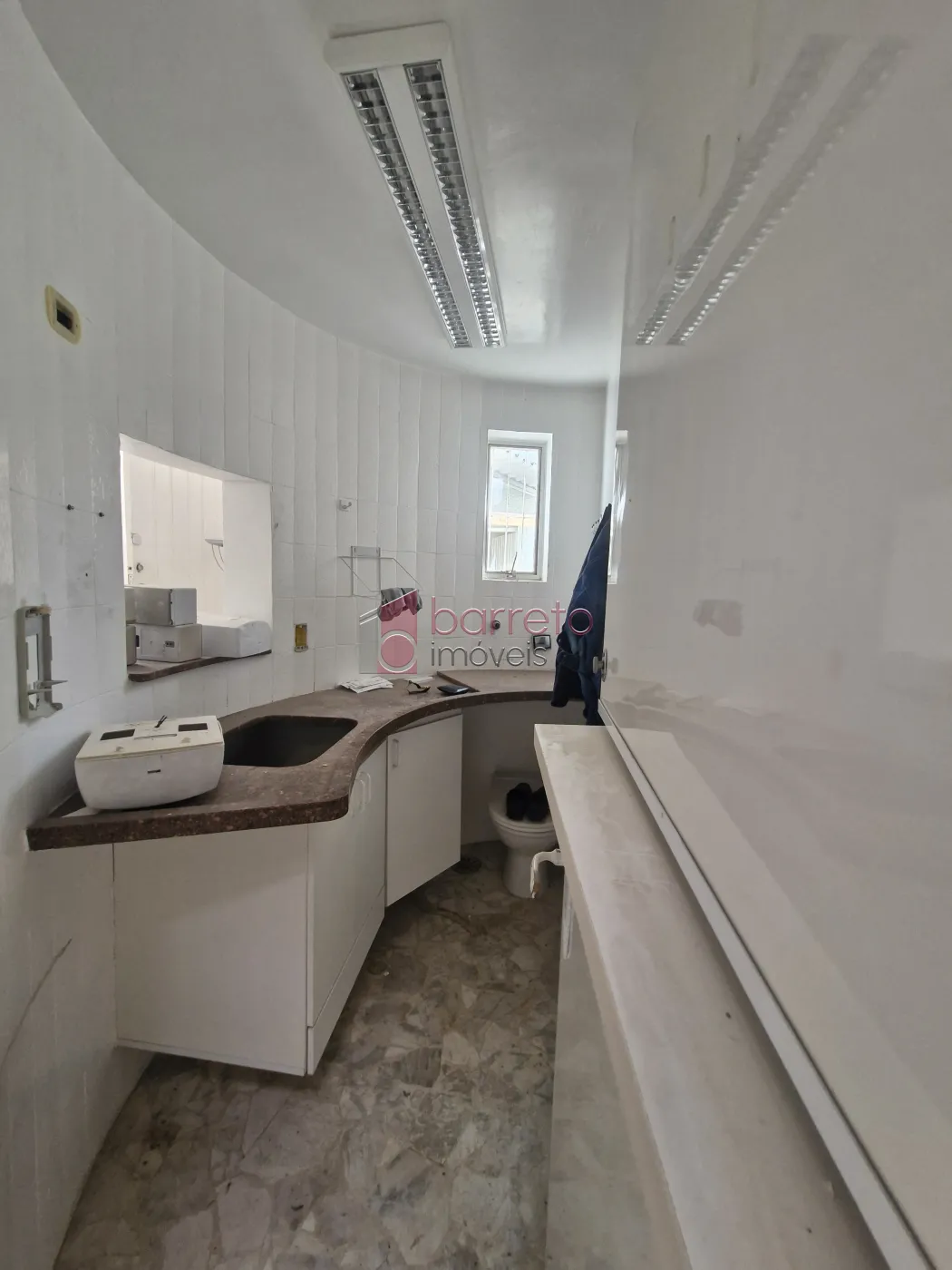CASA COMERCIAL PARA LOCAÇÃO NO ANHANGABAÚ – JUNDIAÍ/SP
