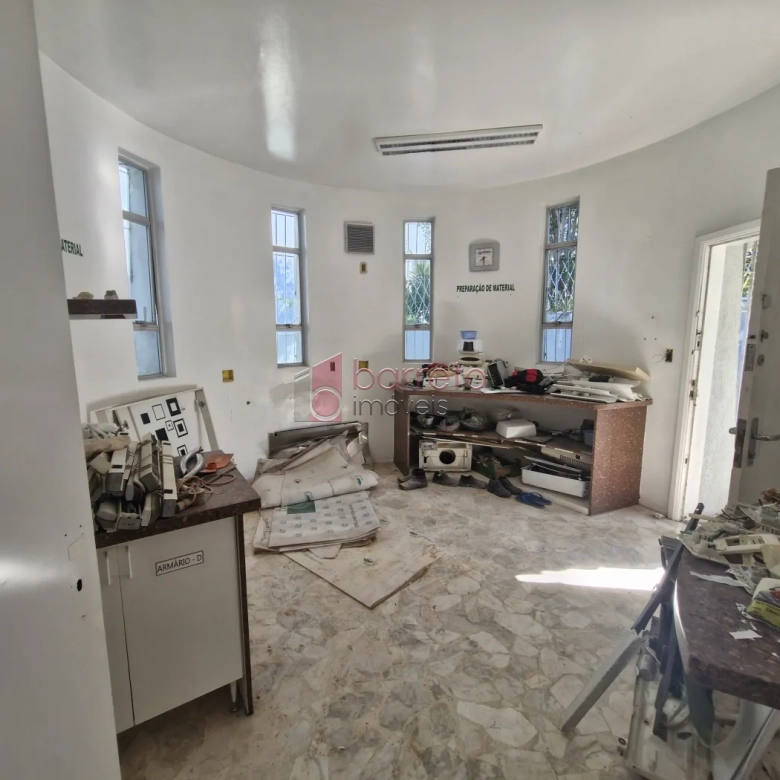 CASA COMERCIAL PARA LOCAÇÃO NO ANHANGABAÚ – JUNDIAÍ/SP
