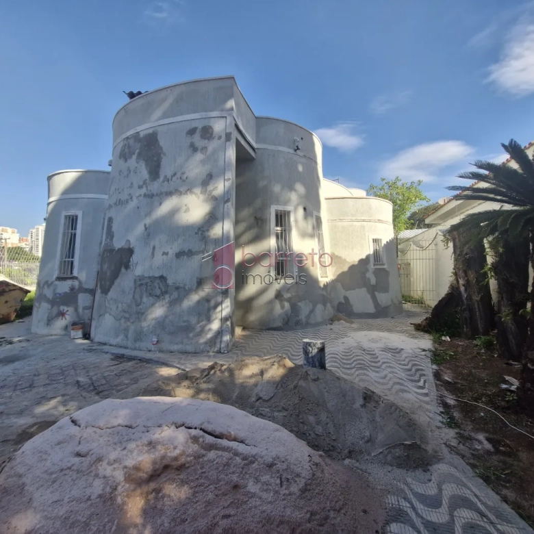 CASA COMERCIAL PARA LOCAÇÃO NO ANHANGABAÚ – JUNDIAÍ/SP