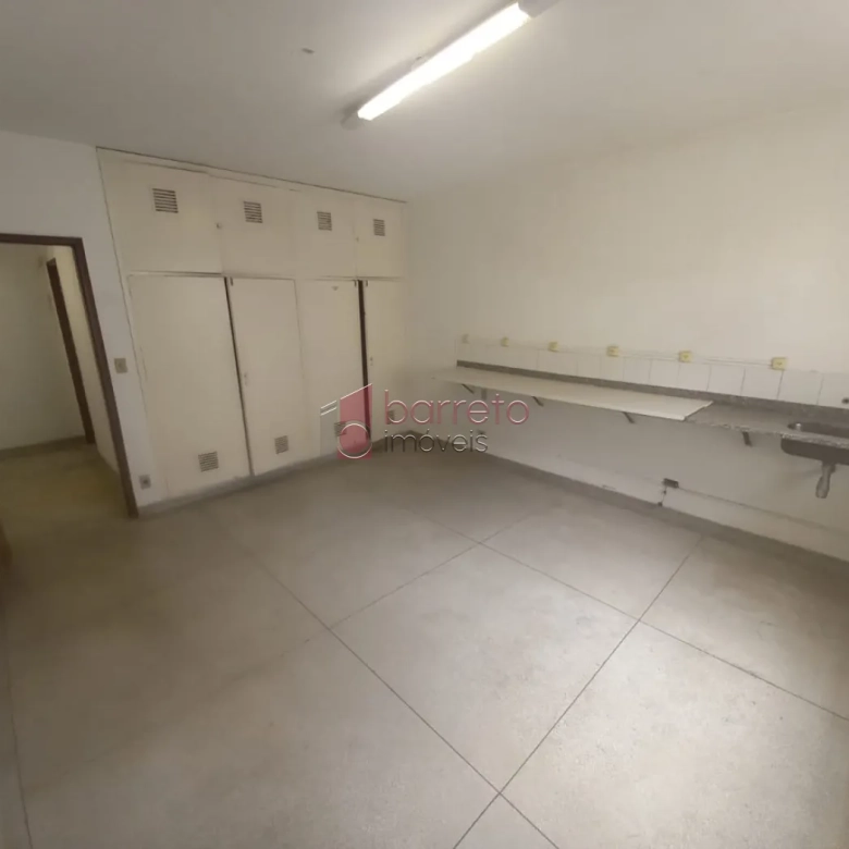 CASA COMERCIAL À VENDA OU LOCAÇÃO, CENTRO DE JUNDIAÍ