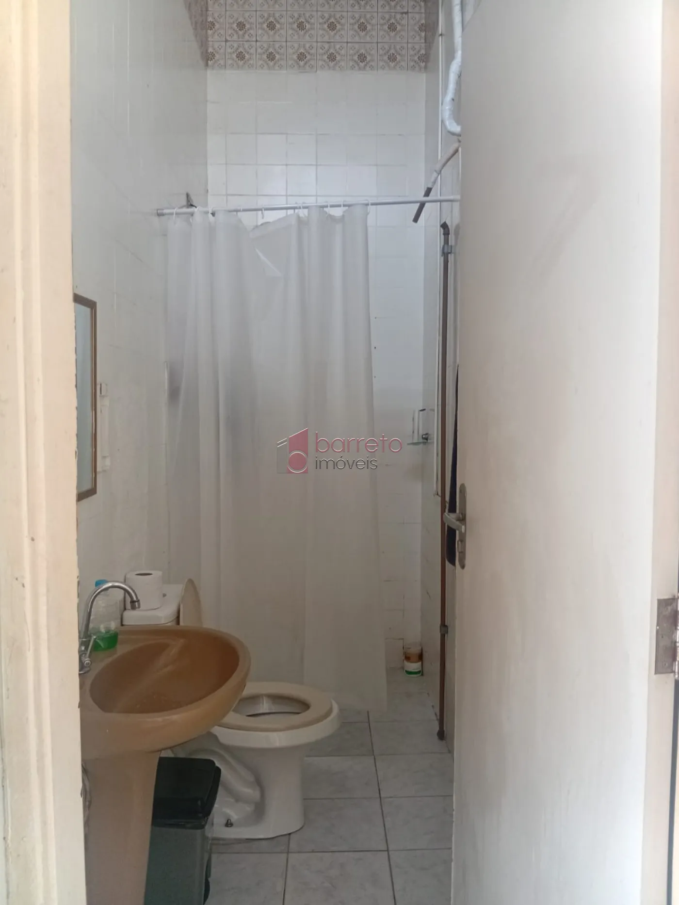 PRÉDIO COMERCIAL COM 03 PAVIMENTOS À VENDA NO CENTRO DE JUNDIAÍ/SP