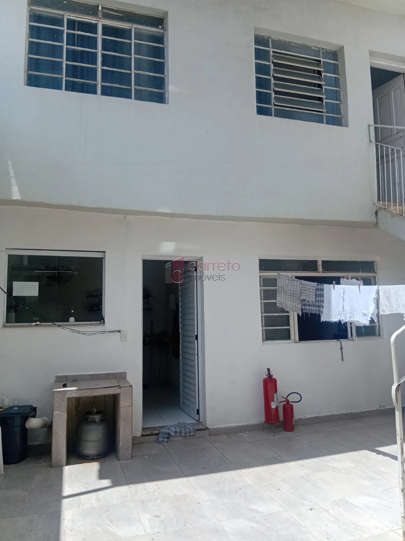 PRÉDIO COMERCIAL COM 03 PAVIMENTOS À VENDA NO CENTRO DE JUNDIAÍ/SP
