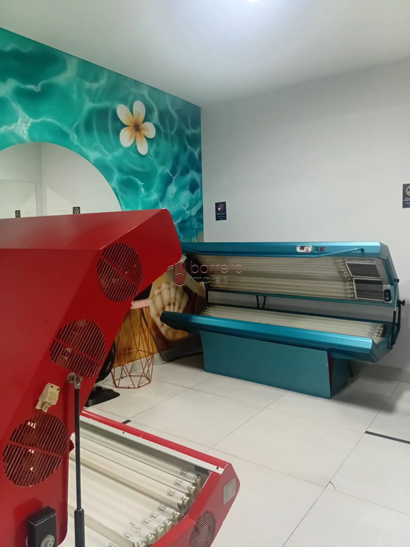 PRÉDIO COMERCIAL COM 03 PAVIMENTOS À VENDA NO CENTRO DE JUNDIAÍ/SP