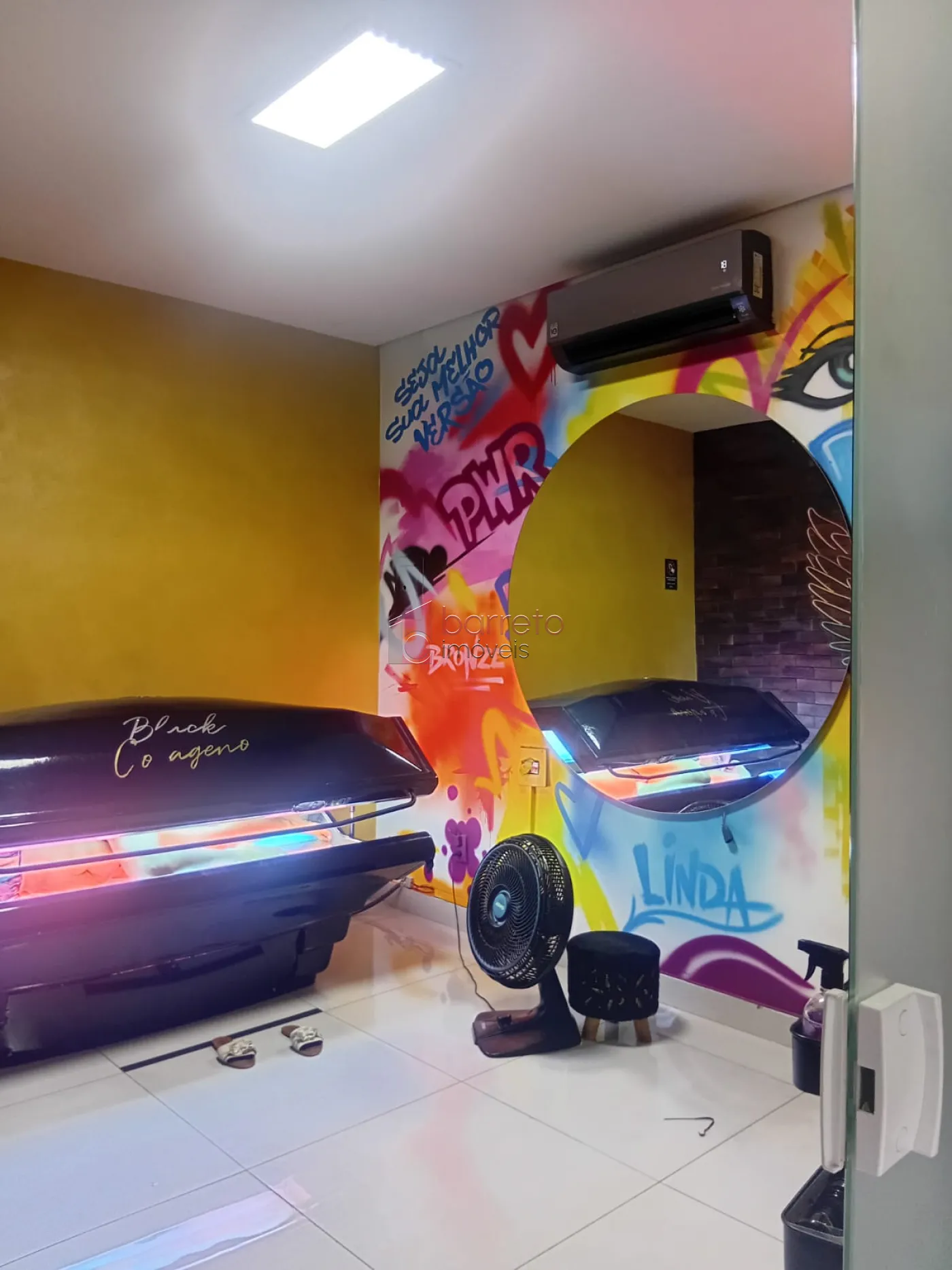 PRÉDIO COMERCIAL COM 03 PAVIMENTOS À VENDA NO CENTRO DE JUNDIAÍ/SP