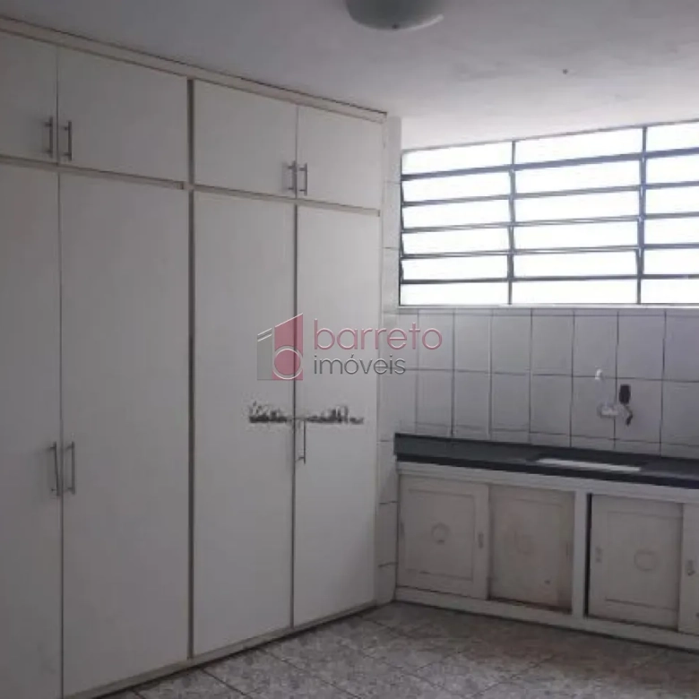 PRÉDIO COMERCIAL PARA VENDA OU LOCAÇÃO NA VILA ARENS EM JUNDIAÍ/SP