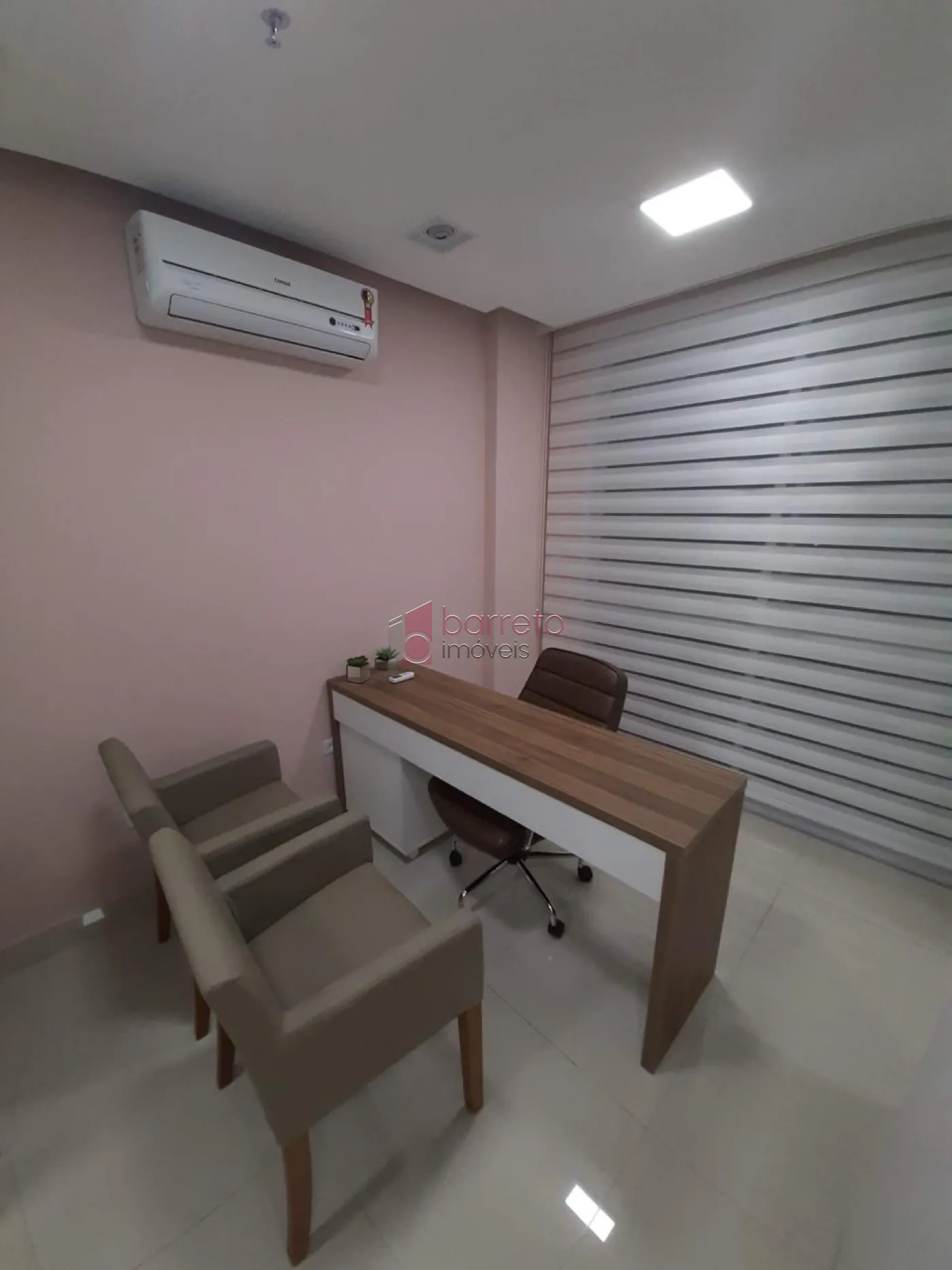 SALA COMERCIAL À VENDA NO EDIFÍCIO MAXIME OFFICE TOWER – JUNDIAÍ/SP