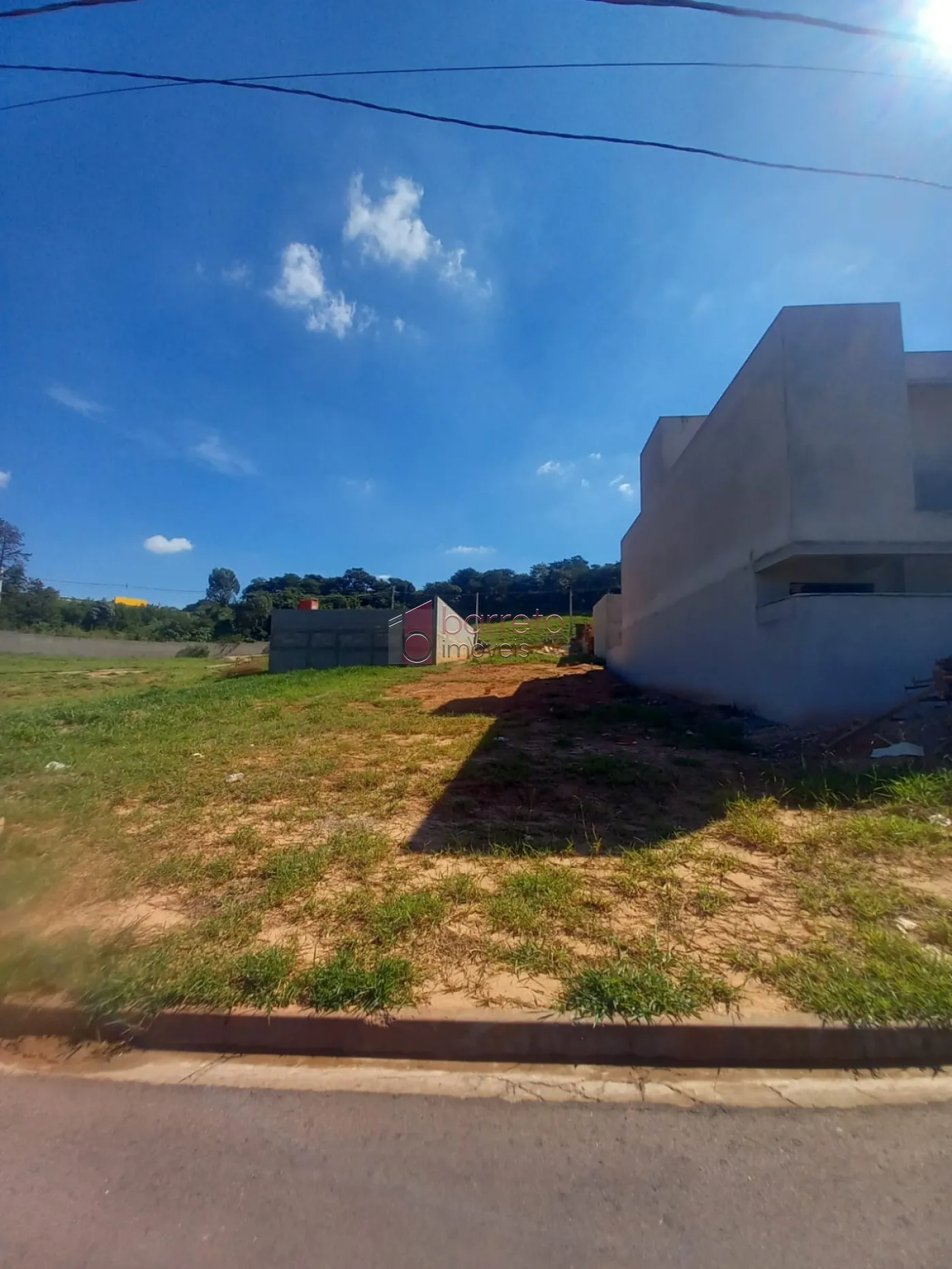 TERRENO COM 250 M² À VENDA NO CONDOMÍNIO RESIDENCIAL LAGO AZUL EM JUNDIAÍ/SP