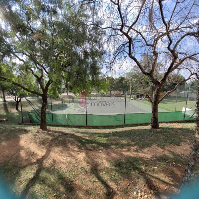 CASA À VENDA NO CONDOMÍNIO RESERVA DA SERRA NO BAIRRO MEDEIROS EM JUNDIAÍ/SP