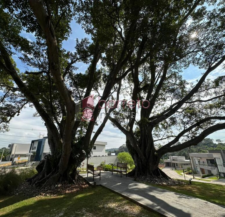 TERRENO À VENDA NO CONDOMÍNIO BELLA VITTÁ EM JUNDIAÍ/SP