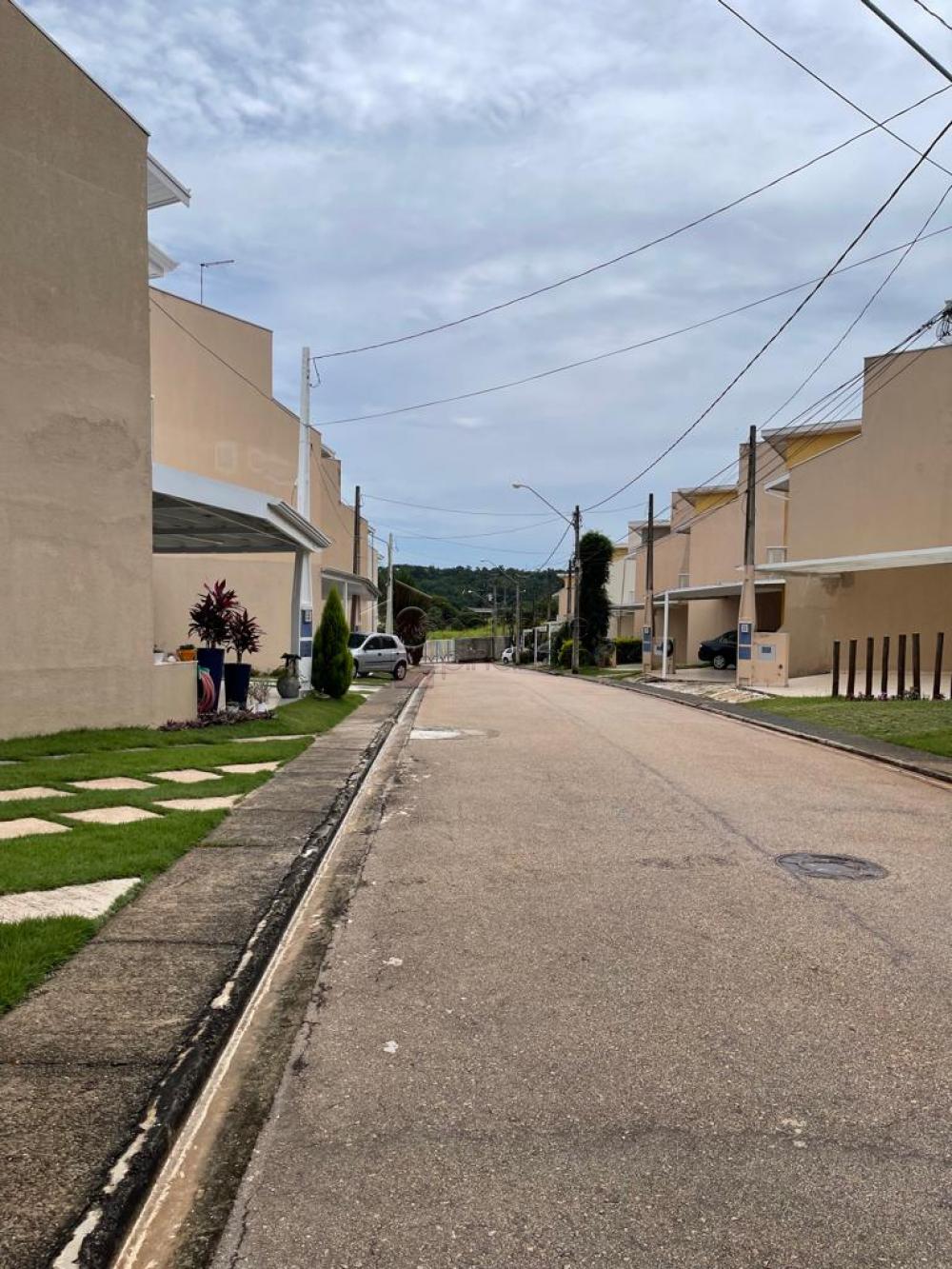 SOBRADO À VENDA – 03 QUARTOS – MORADA DO HORTO – JUNDIAÍ/SP