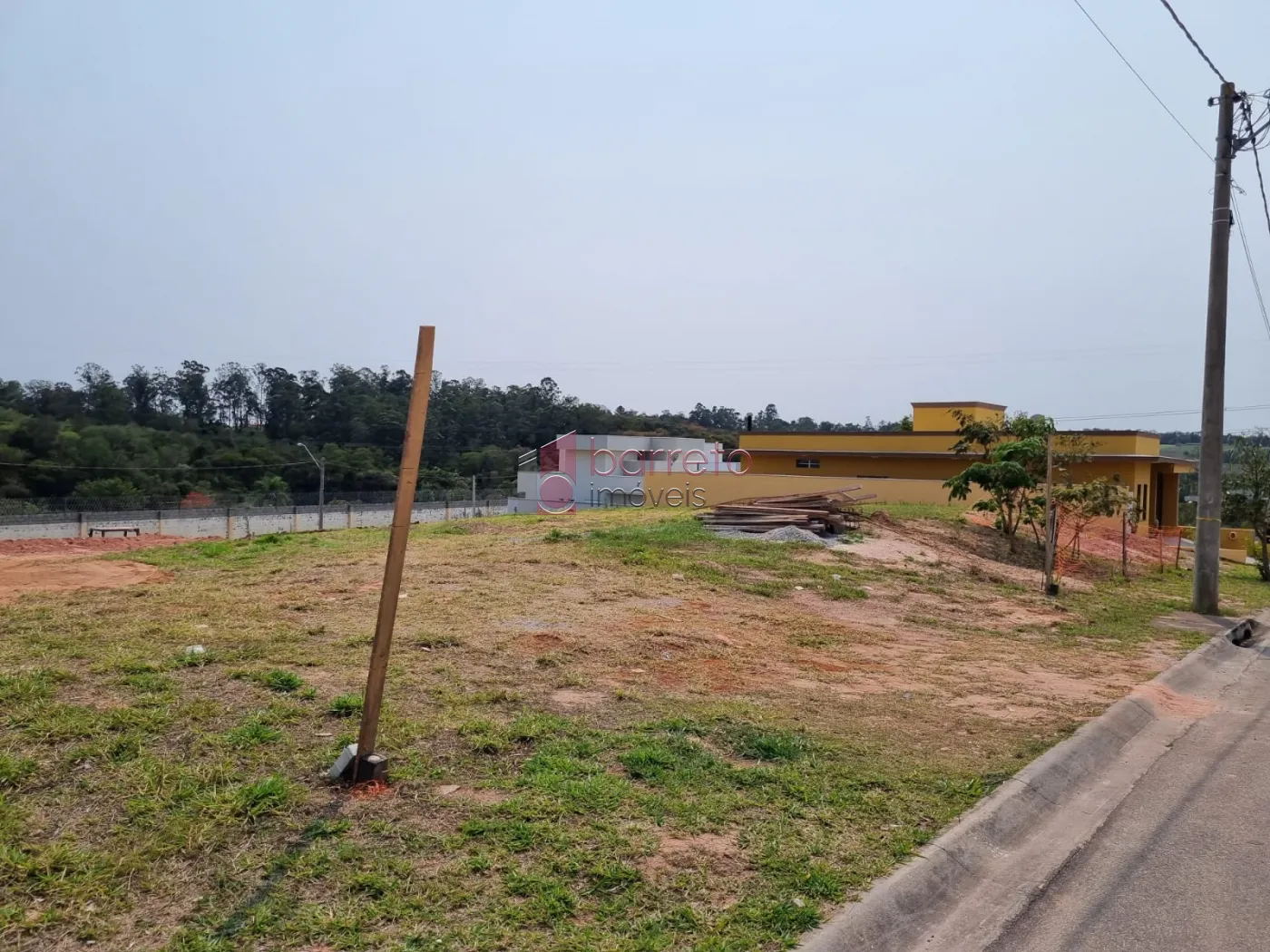 TERRENO À VENDA NO CONDOMÍNIO BELLA VITTÁ EM JUNDIAÍ/SP