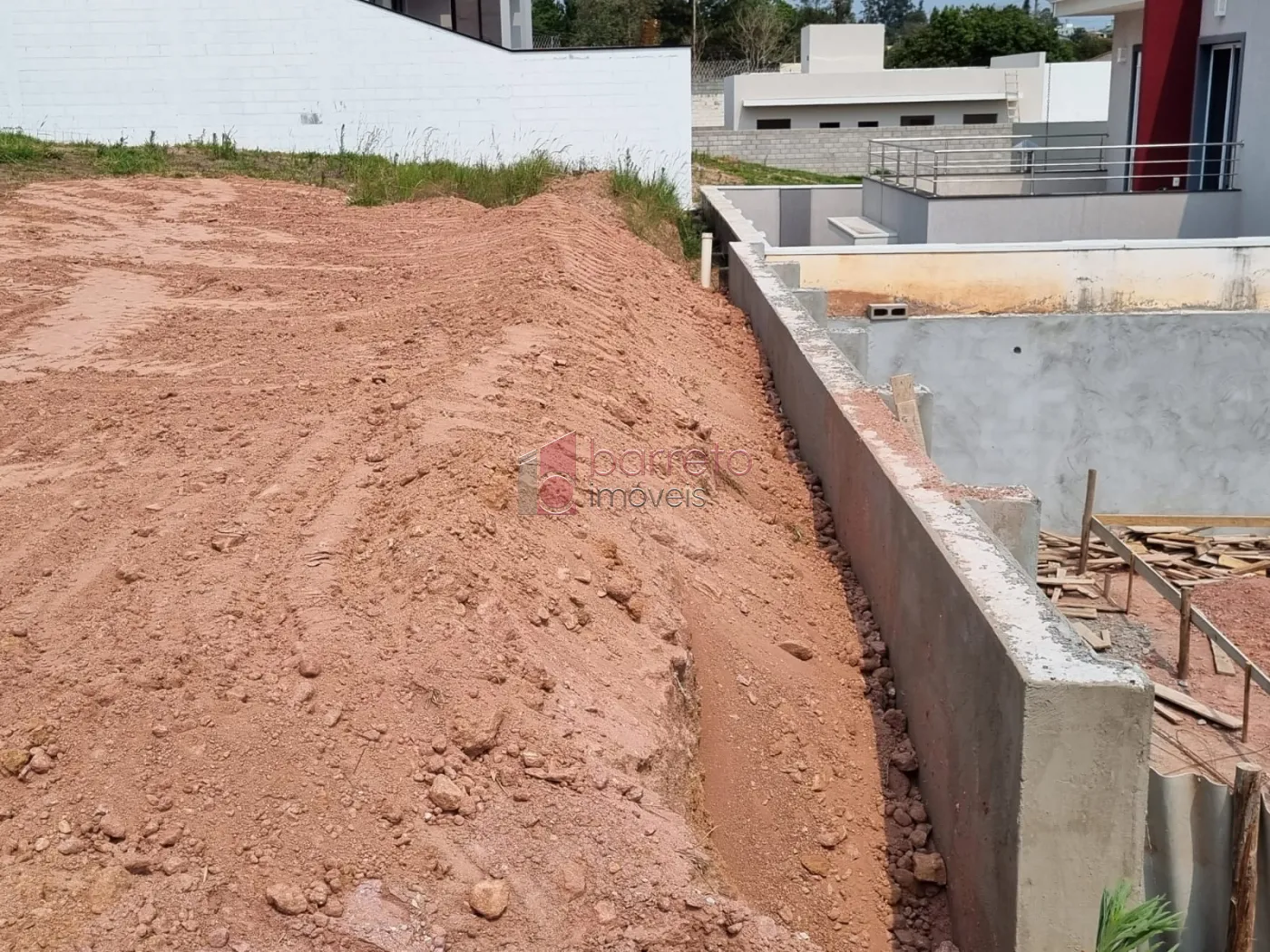 TERRENO À VENDA NO CONDOMÍNIO BELLA VITTÁ EM JUNDIAÍ/SP