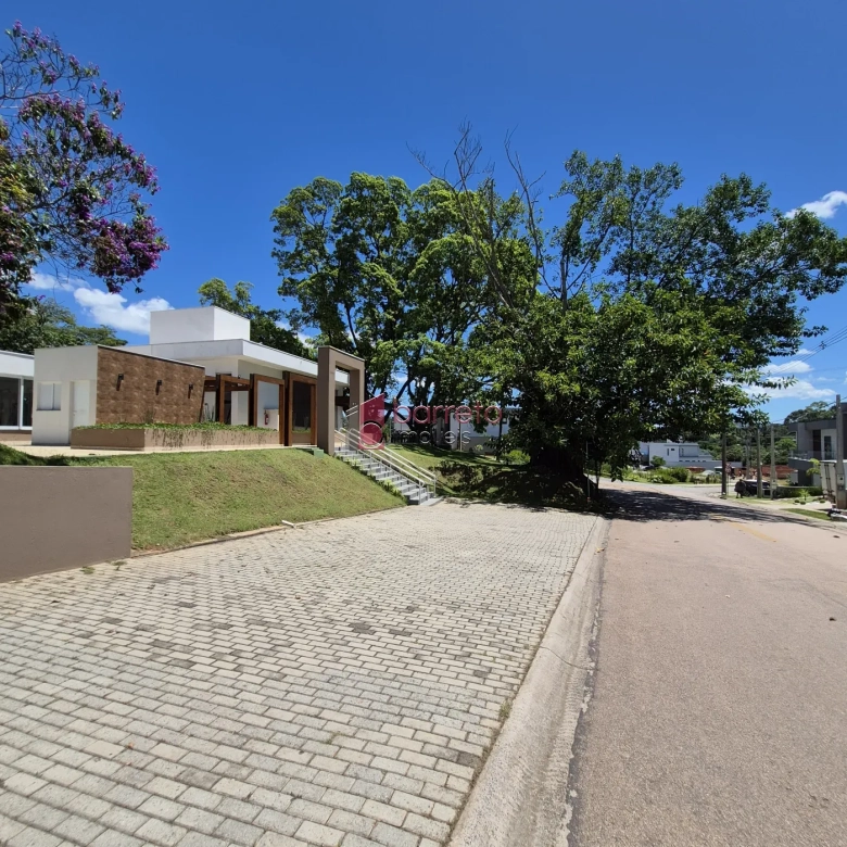 TERRENO À VENDA NO CONDOMÍNIO BELLA VITTÁ EM JUNDIAÍ/SP