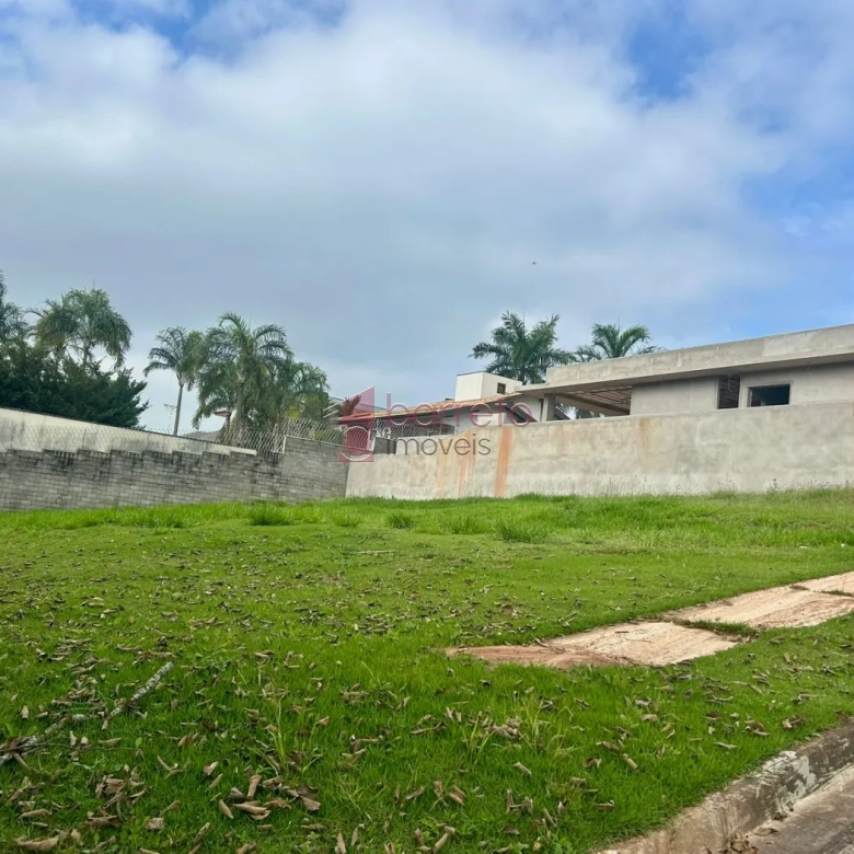 BELO LOTE NO CONDOMÍNIO EXCLUSIVO ALAMEDA DOS RESEDÁS – BAIRRO DA MALOTA – JUNDIAÍ/SP