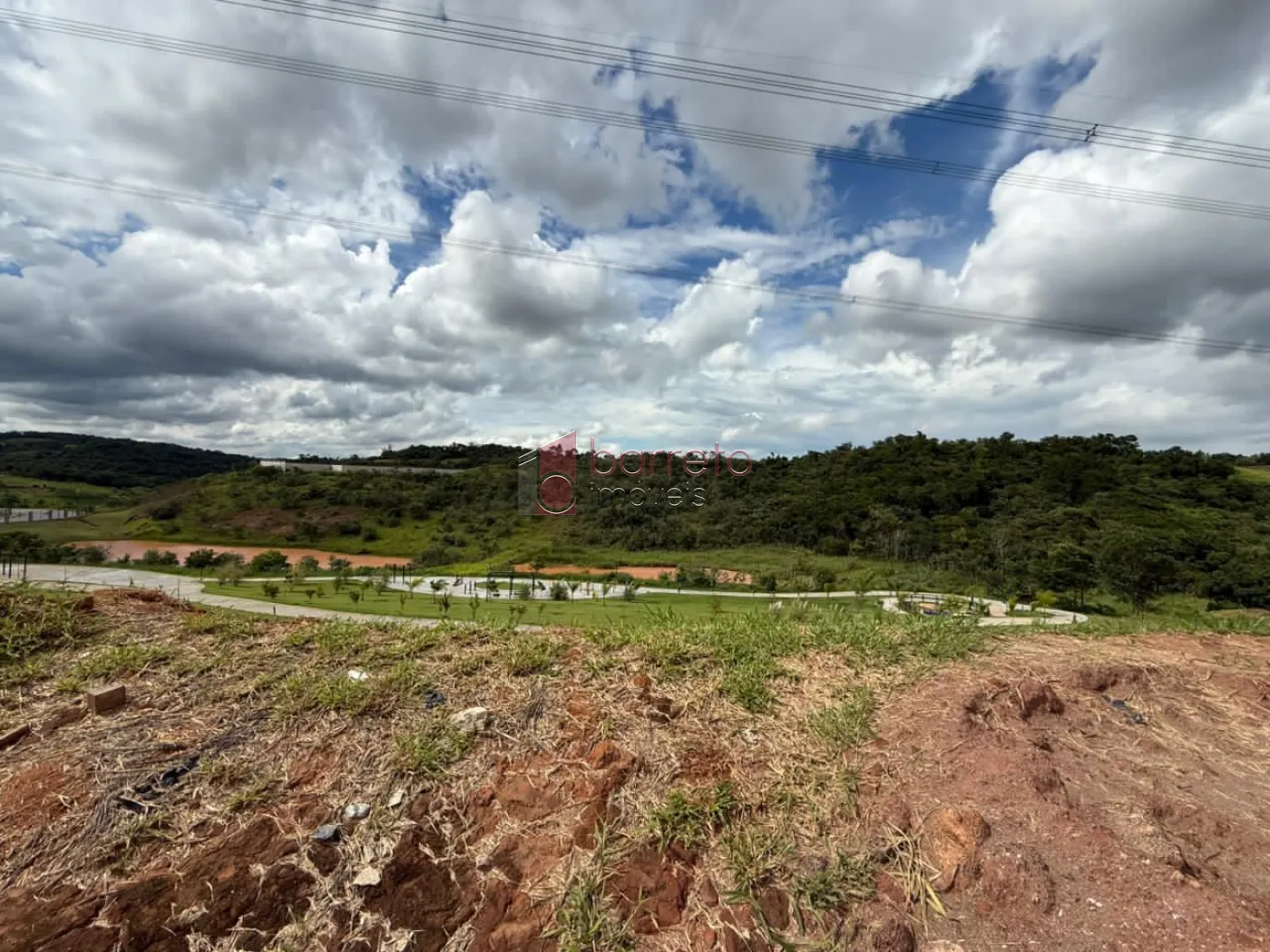 TERRENO DE 420 M² À VENDA NO CONDOMÍNIO PORTAL DOS LAGOS EM JUNDIAÍ/SP