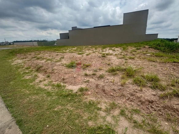 TERRENO À VENDA CONDOMÍNIO PORTAL DOS LAGOS – CURRUPIRA – JUNDIAÍ/SP