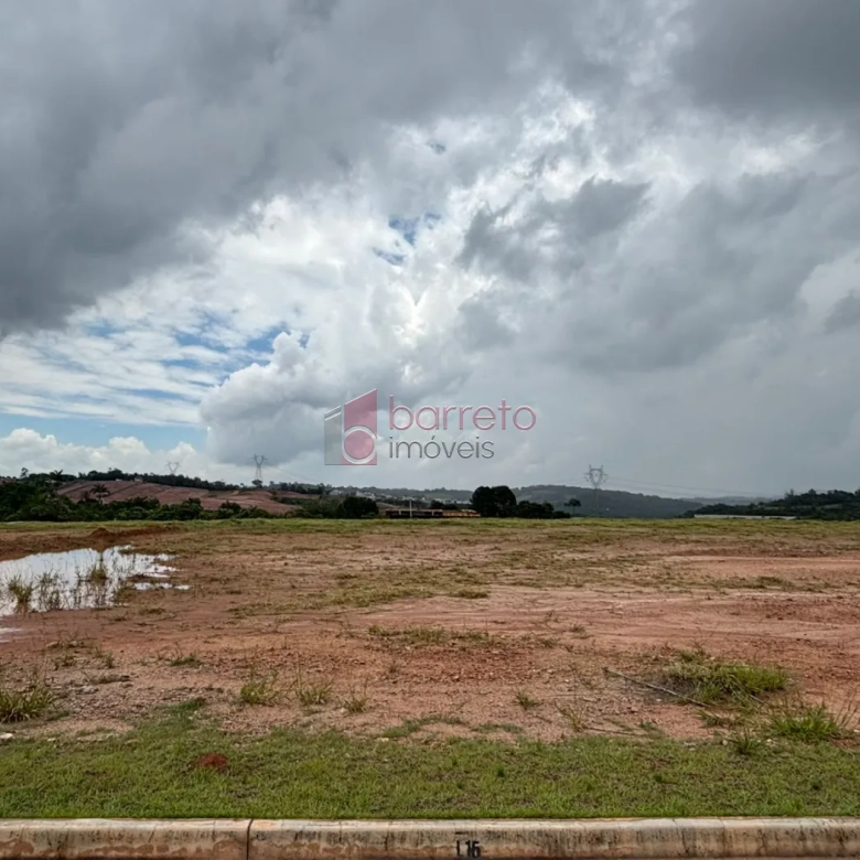 TERRENO À VENDA NO CONDOMÍNIO PORTAL DOS LAGOS – JUNDIAÍ/SP