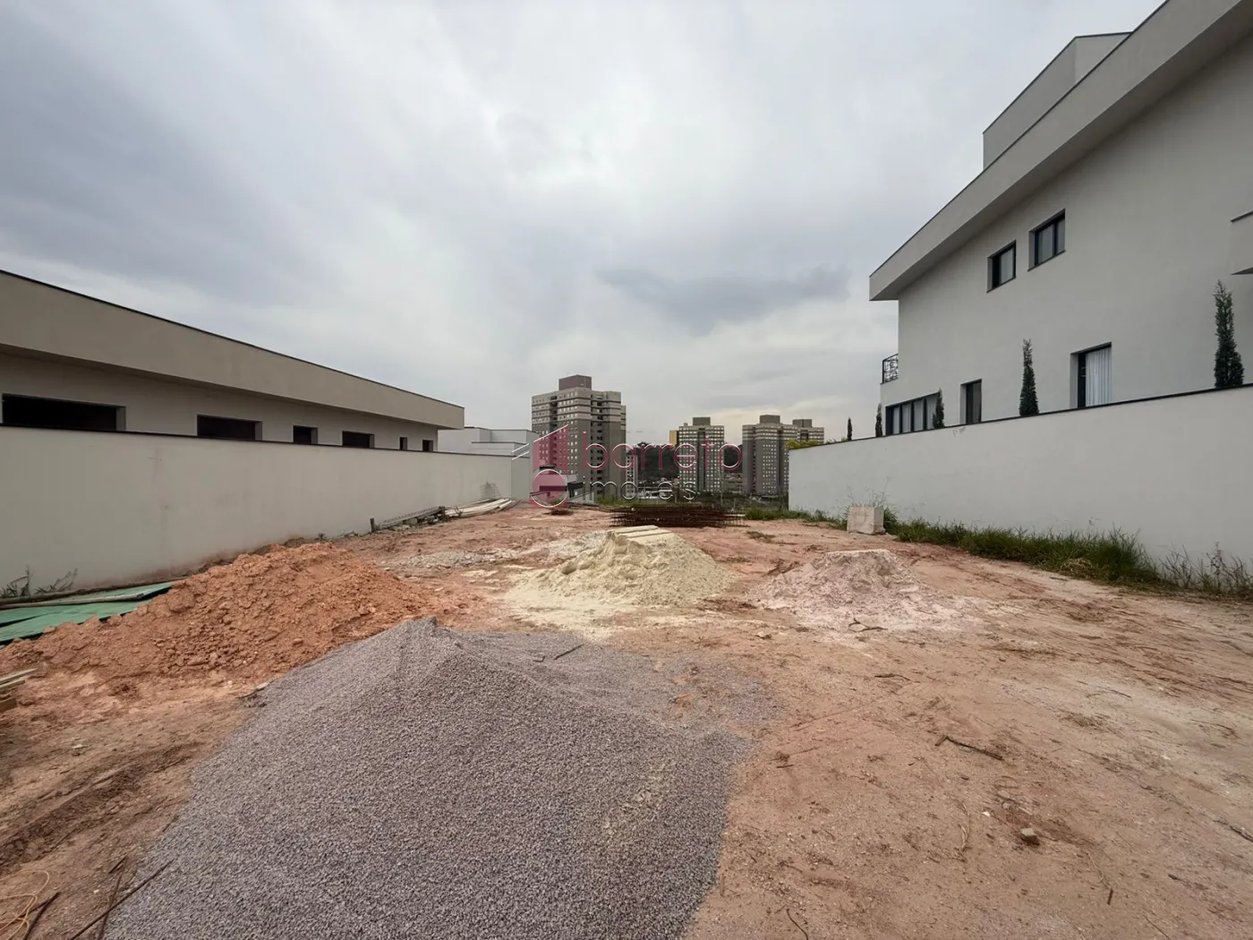 TERRENO PARA VENDA NO CONDOMÍNIO BOSQUE DO HORTO – JUNDIAÍ/SP