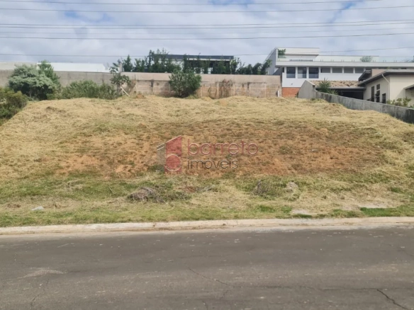 TERRENO À VENDA NO CONDOMÍNIO PORTAL DA COLINA EM JUNDIAÍ/SP