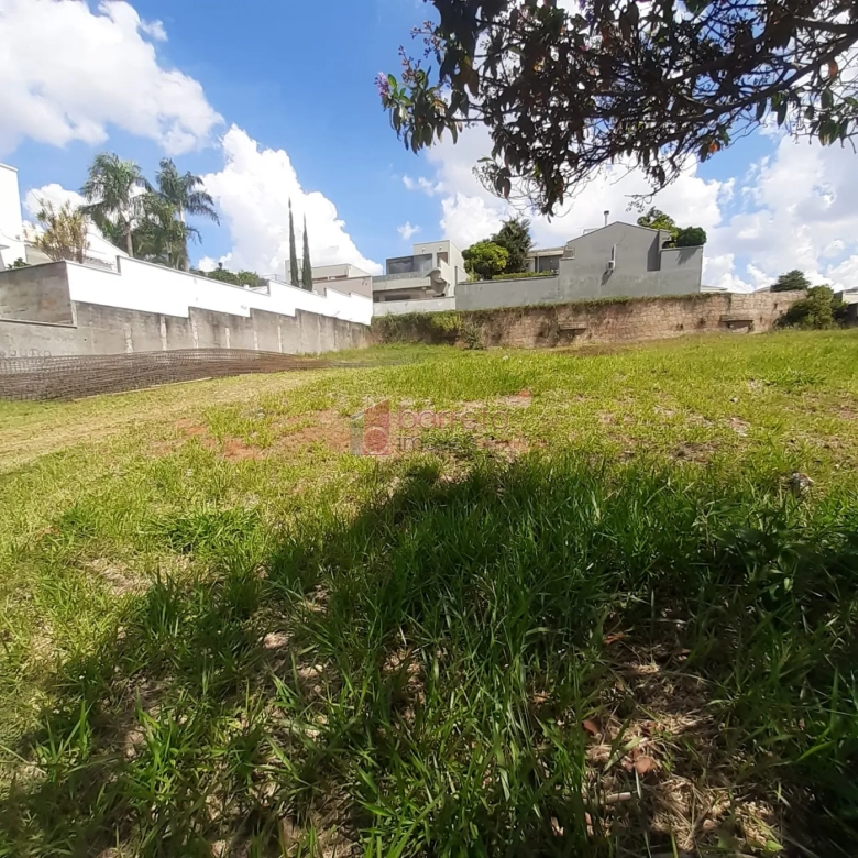 TERRENO À VENDA NO CONDOMÍNIO TERRAS DE SÃO CARLOS EM JUNDIAÍ/SP