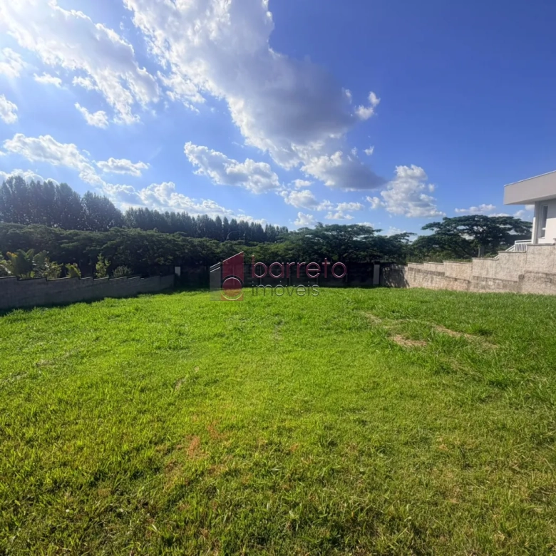TERRENO À VENDA NO CONDOMÍNIO TERRAS DO CAXAMBU EM JUNDIAÍ/SP
