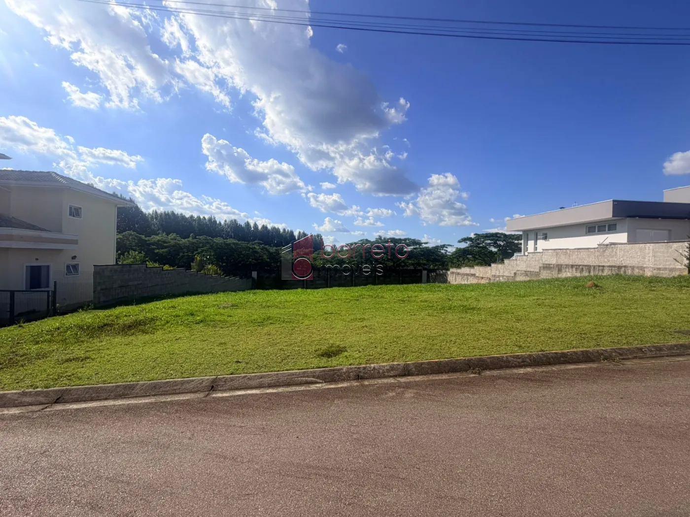 TERRENO À VENDA NO CONDOMÍNIO TERRAS DO CAXAMBU EM JUNDIAÍ/SP