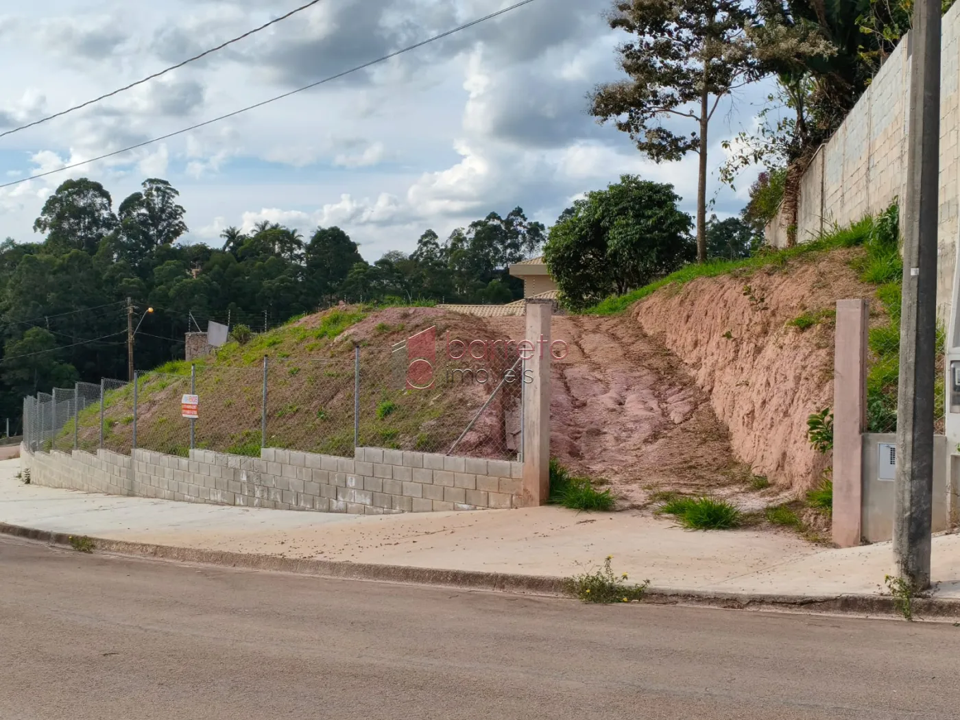 TERRENO PARA VENDA NO VALE AZUL FASE II – JUNDIAÍ/SP