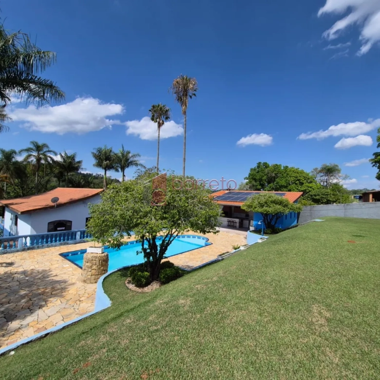 CHÁCARA COM 2.610 M² À VENDA NO LOTEAMENTO IARA EM ATIBAIA/SP
