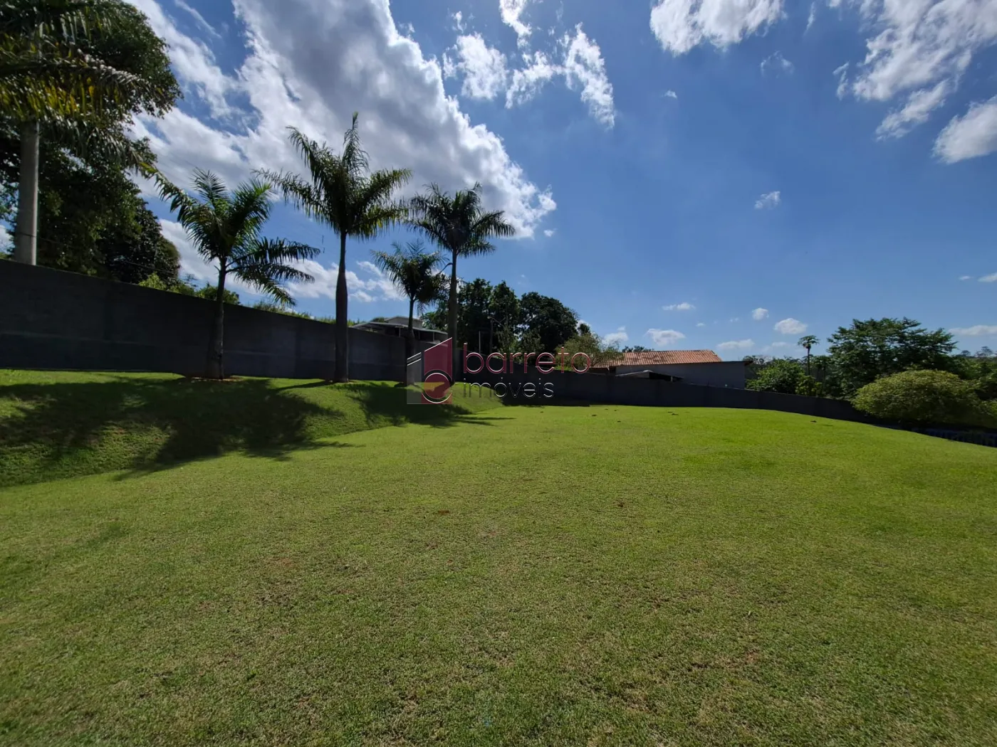 CHÁCARA COM 2.610 M² À VENDA NO LOTEAMENTO IARA EM ATIBAIA/SP