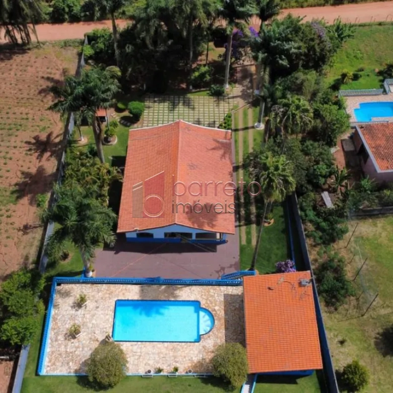 CHÁCARA COM 2.610 M² À VENDA NO LOTEAMENTO IARA EM ATIBAIA/SP