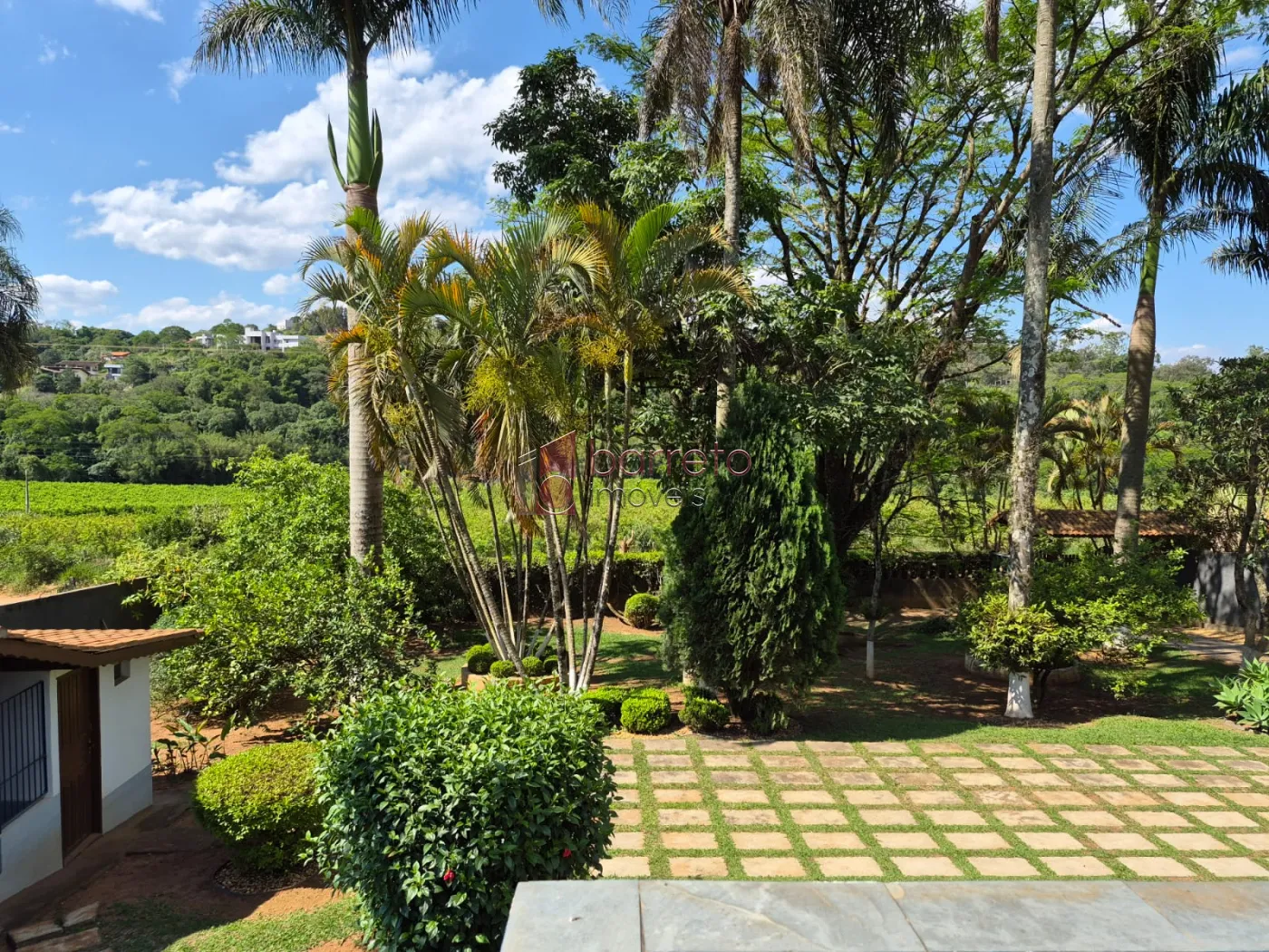 CHÁCARA COM 2.610 M² À VENDA NO LOTEAMENTO IARA EM ATIBAIA/SP