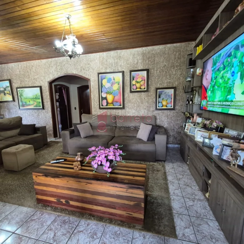 CHÁCARA COM 2.610 M² À VENDA NO LOTEAMENTO IARA EM ATIBAIA/SP