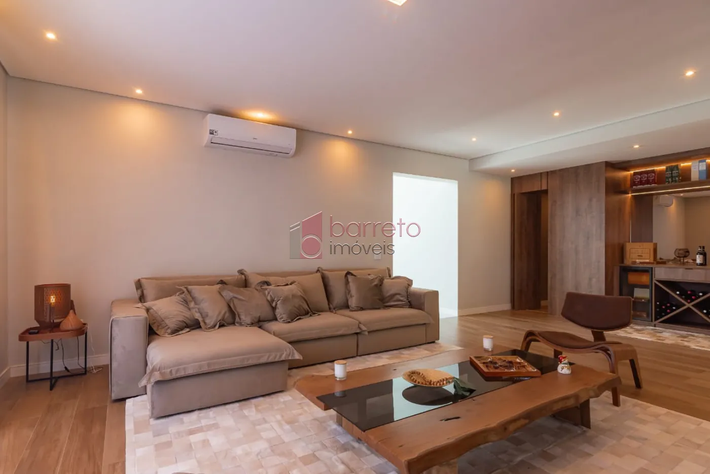 CASA PARA VENDA NO CONDOMÍNIO JAPY GOLF CLUB – CABREÚVA/SP