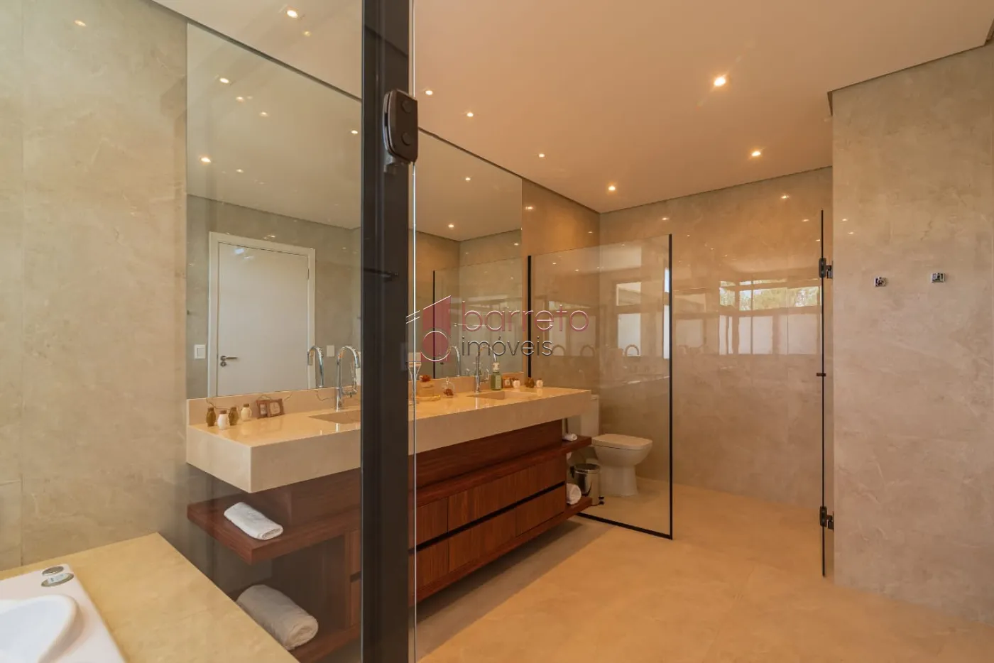 CASA PARA VENDA NO CONDOMÍNIO JAPY GOLF CLUB – CABREÚVA/SP